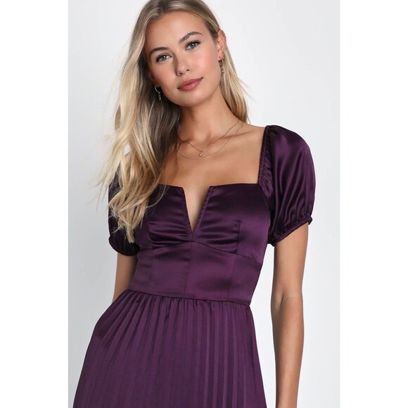 Lulus Flawless Forever Dress Women's L Dark Purple Midi Satin Pleated NWT - Picture 3 of 11